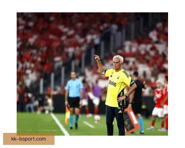 迪马利亚重返本菲卡首秀再展神勇实力引球迷热议